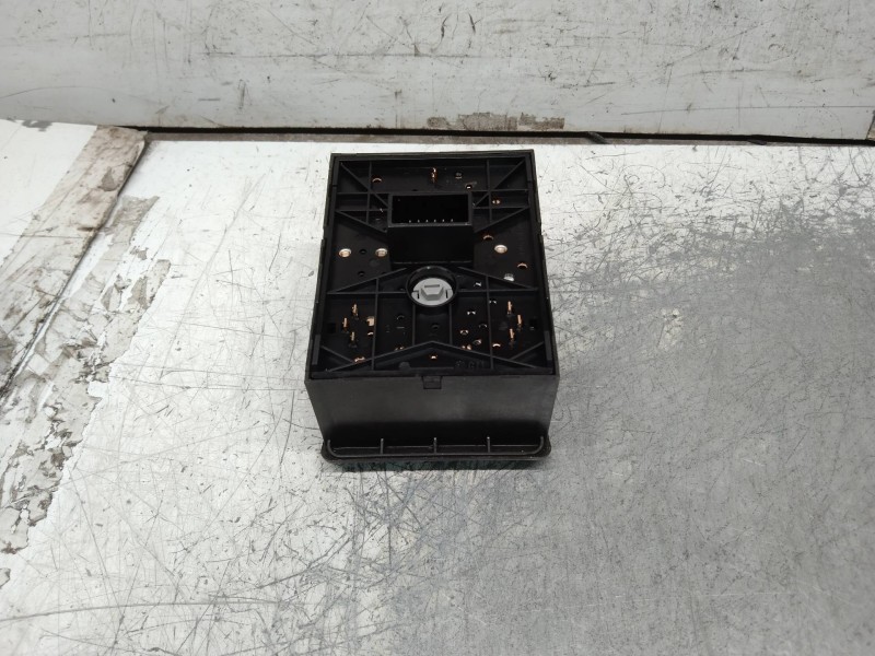 Recambio de mando luces para opel tigra twin top cosmo referencia OEM IAM 9116609  