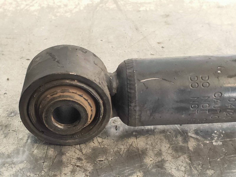 Recambio de amortiguador trasero derecho para chevrolet cruze ls referencia OEM IAM 423142JP  