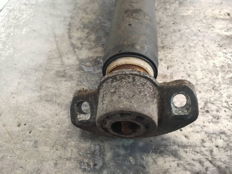 Recambio de amortiguador trasero izquierdo para chevrolet cruze ls referencia OEM IAM 423142JP  