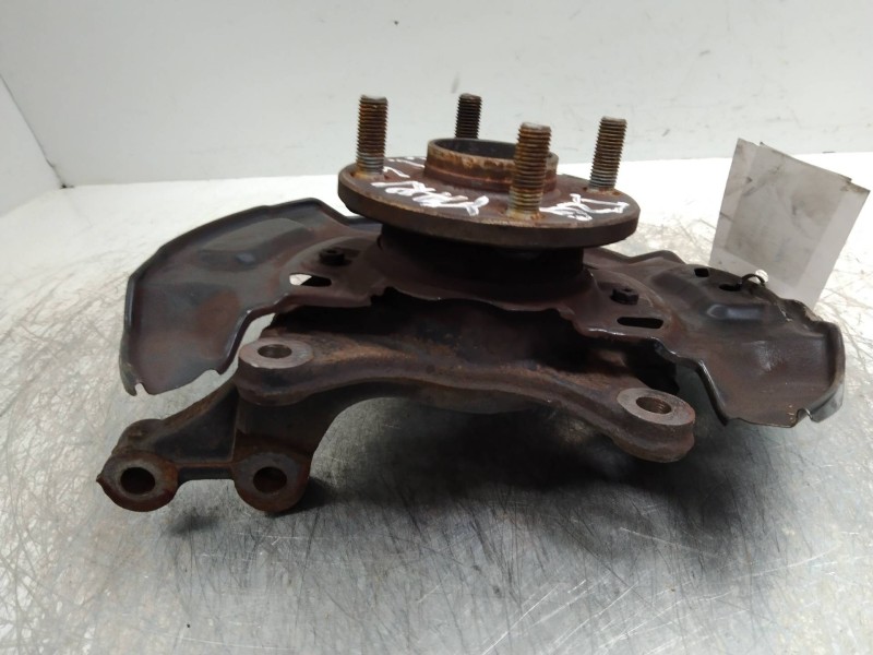 Recambio de mangueta delantera izquierda para toyota yaris (ksp9/scp9/nlp9) 1.3 cat referencia OEM IAM   