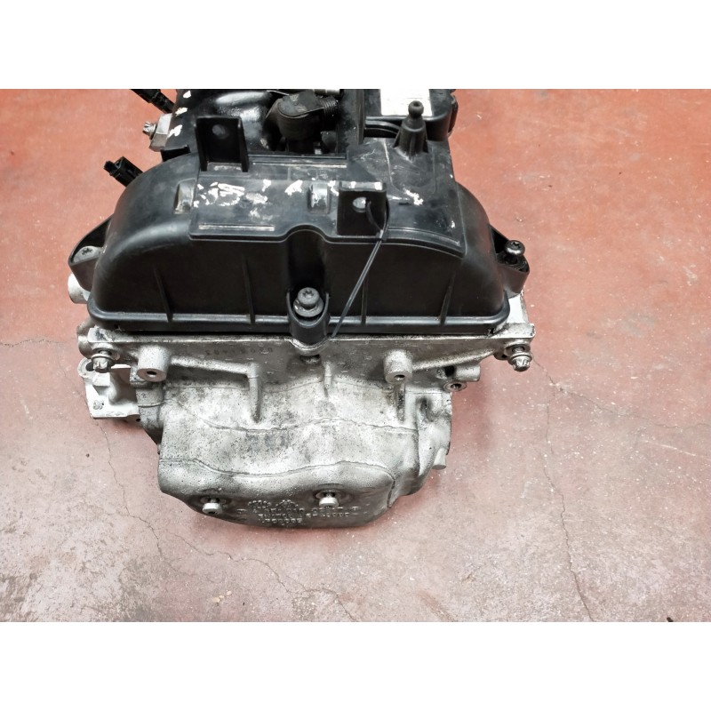 Recambio de culata para mercedes sprinterii caja cerrada (desde 01.06) 210/213/216 cdi (906.611/613) referencia OEM IAM 651955  