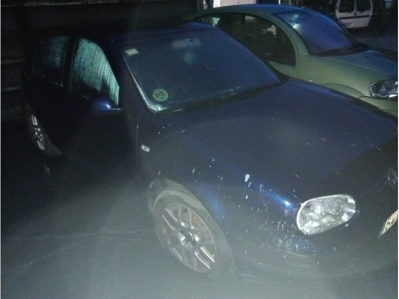 volkswagen golf iv berlina (1j1) del año 2003