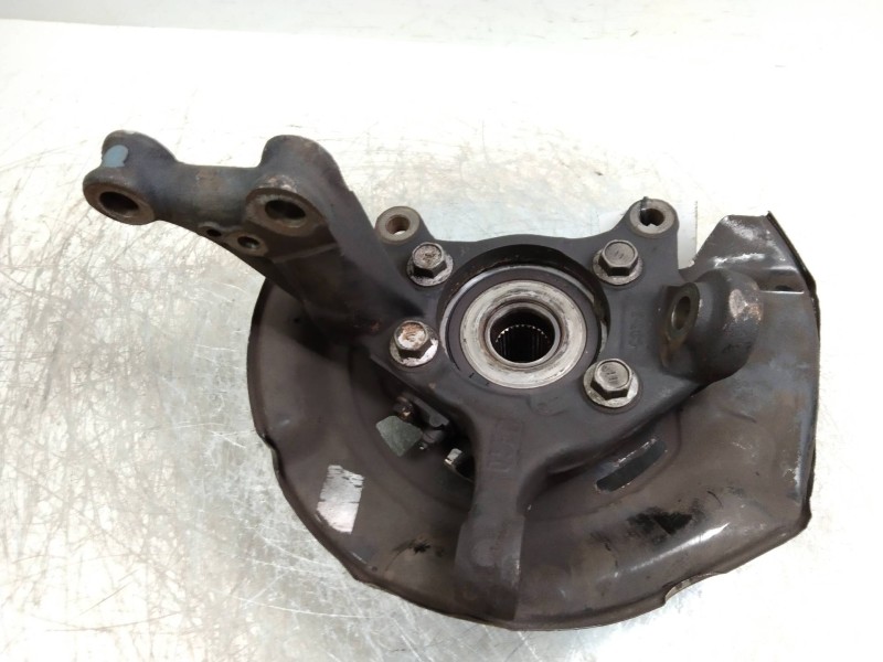 Recambio de mangueta delantera izquierda para toyota verso active referencia OEM IAM   