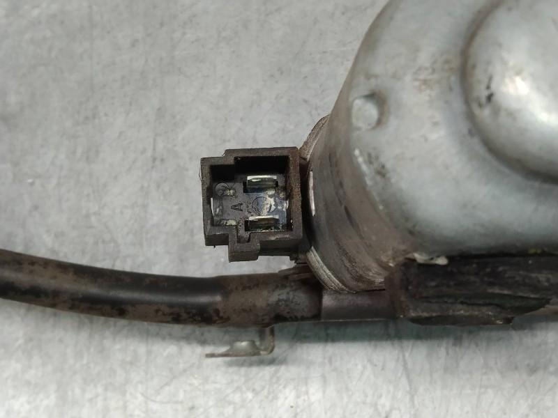 Recambio de elevalunas delantero izquierdo para jeep cherokee (j) 2.5 td referencia OEM IAM   5P Recambio de elevalunas delantero izquierdo para jeep cherokee (j) 2.5 td referencia OEM IAM   5P