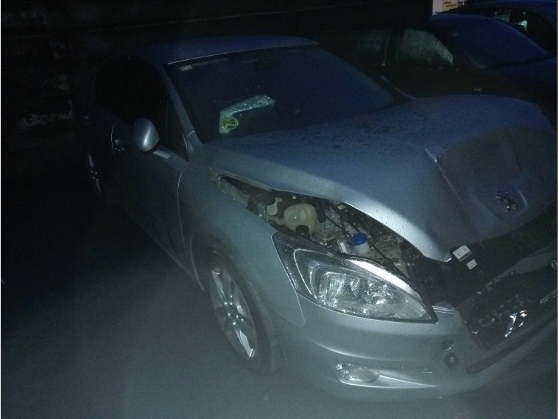 peugeot 508 del año 2012