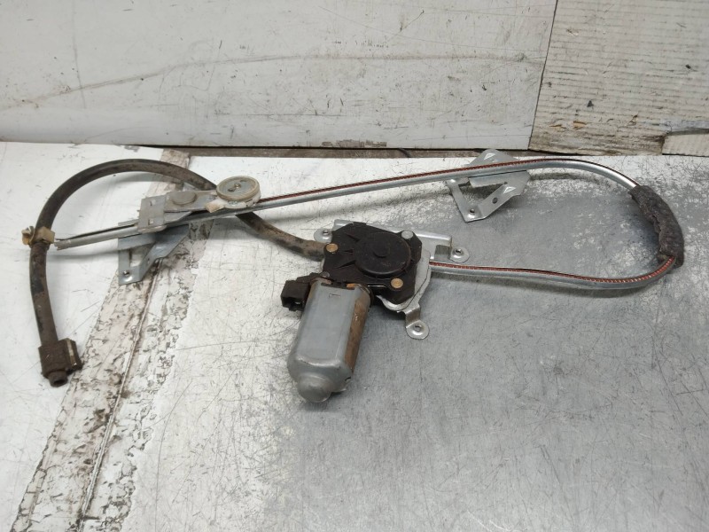 Recambio de elevalunas trasero izquierdo para jeep cherokee (j) 2.5 td referencia OEM IAM   5P Recambio de elevalunas trasero izquierdo para jeep cherokee (j) 2.5 td referencia OEM IAM   5P