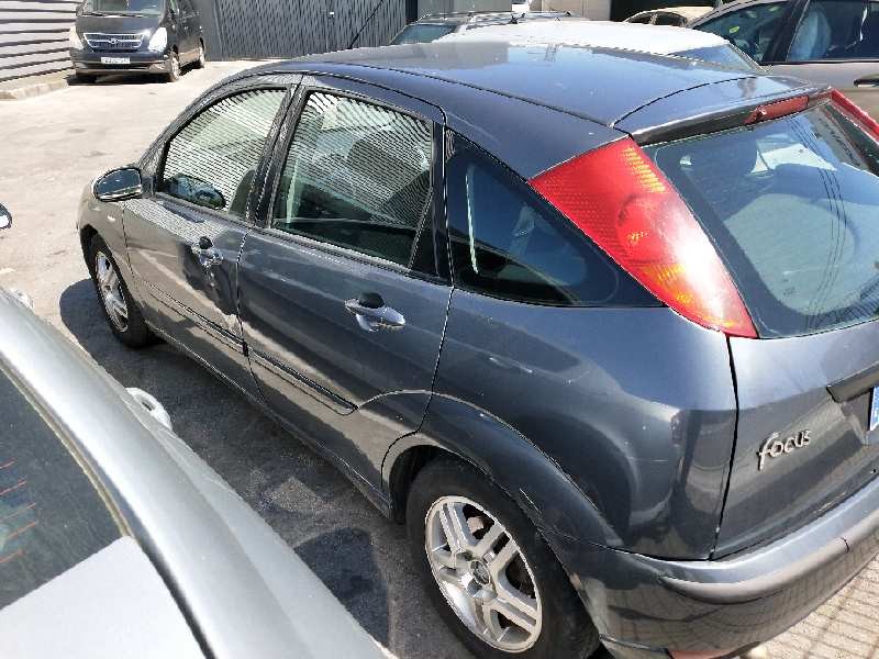 ford focus berlina (cak) del año 2002