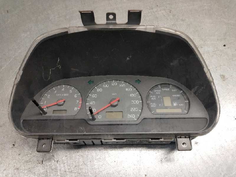 Recambio de cuadro instrumentos para volvo v40 familiar 2.0 16v cat referencia OEM IAM 30883044B OP0200025 