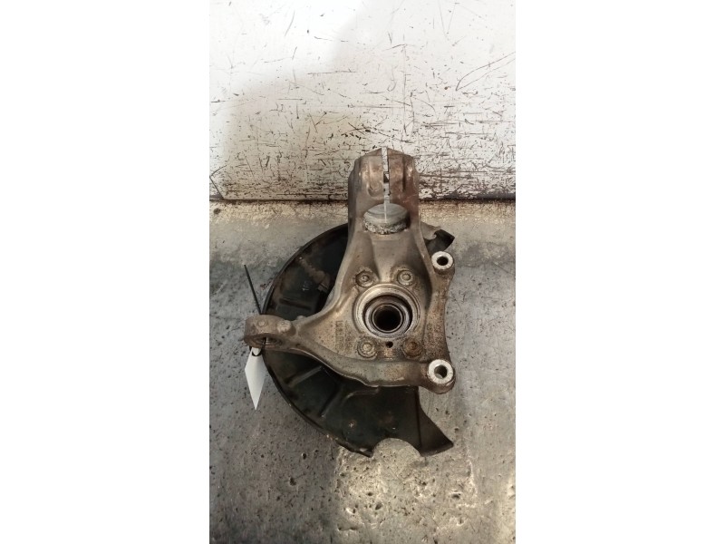 Recambio de mangueta delantera izquierda para volkswagen passat variant (3c5) advance referencia OEM IAM   
