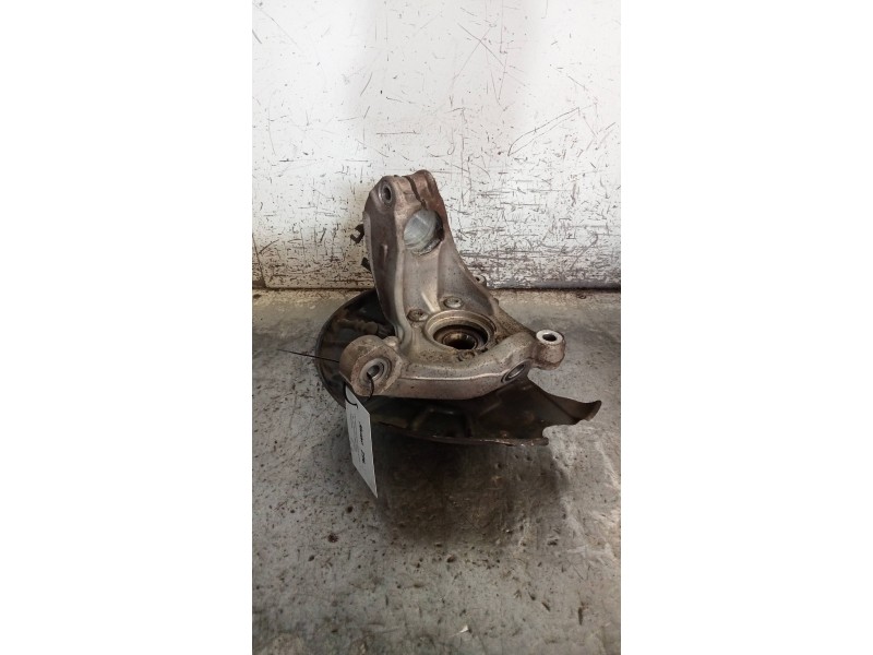 Recambio de mangueta delantera izquierda para volkswagen passat variant (3c5) advance referencia OEM IAM   