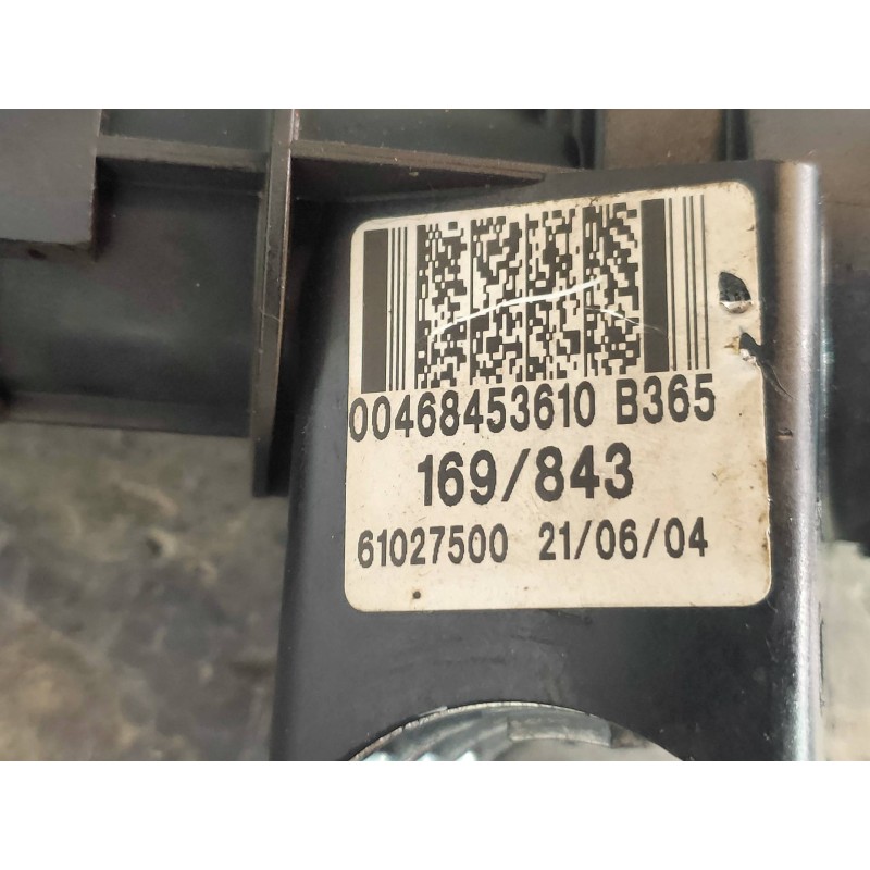 Recambio de conmutador de arranque para lancia ypsilon (101) 1.3 jtd cat referencia OEM IAM 169843 00468453610 