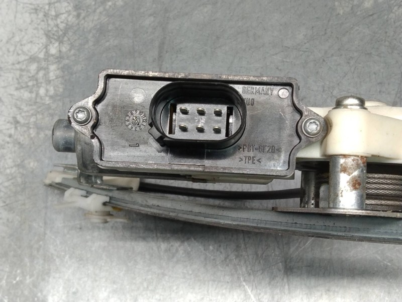 Recambio de elevalunas trasero izquierdo para bmw x3 (e83) 2.0d referencia OEM IAM   5P