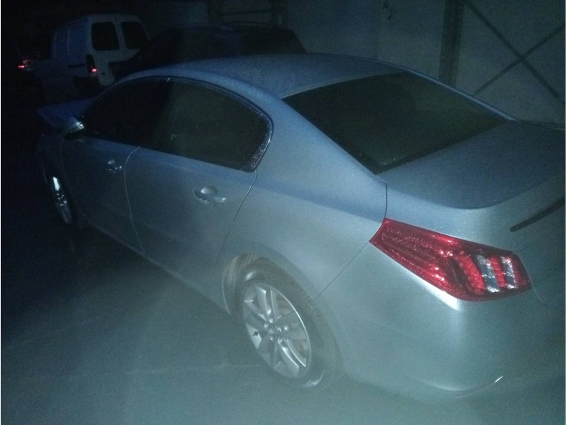 peugeot 508 del año 2012
