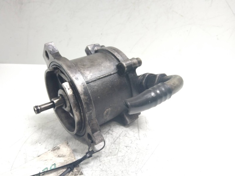 Recambio de depresor freno / bomba vacio para opel kadett e ls berlina referencia OEM IAM 90106995 0252738  Recambio de depresor freno / bomba vacio para opel kadett e ls berlina referencia OEM IAM 90106995 0252738