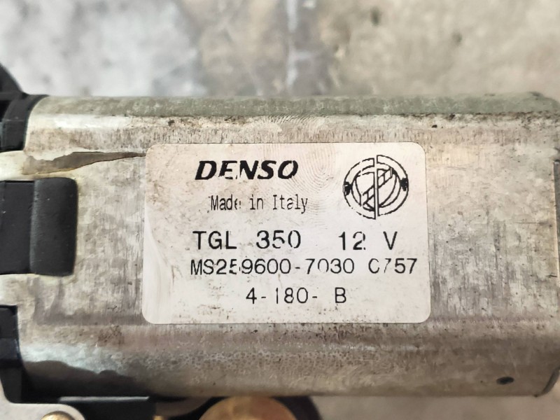 Recambio de motor limpia trasero para lancia ypsilon (101) 1.3 jtd cat referencia OEM IAM MS2596007030 TGL350 