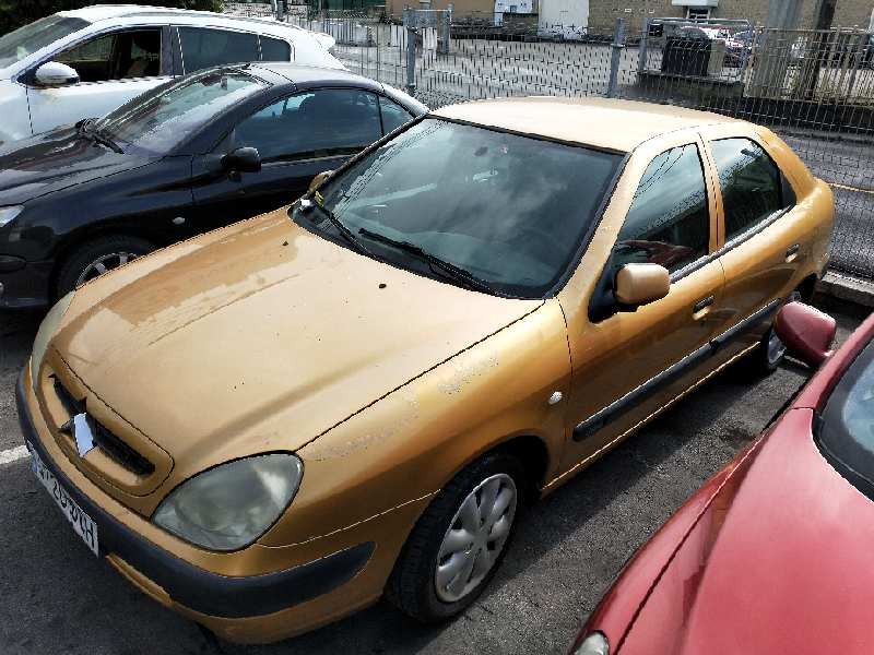 citroen xsara berlina del año 2000
