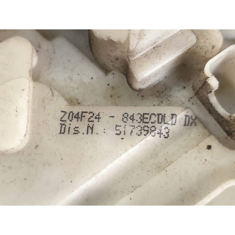 Recambio de motor cierre centralizado delantero derecho para lancia ypsilon (101) 1.3 jtd cat referencia OEM IAM 51739843  