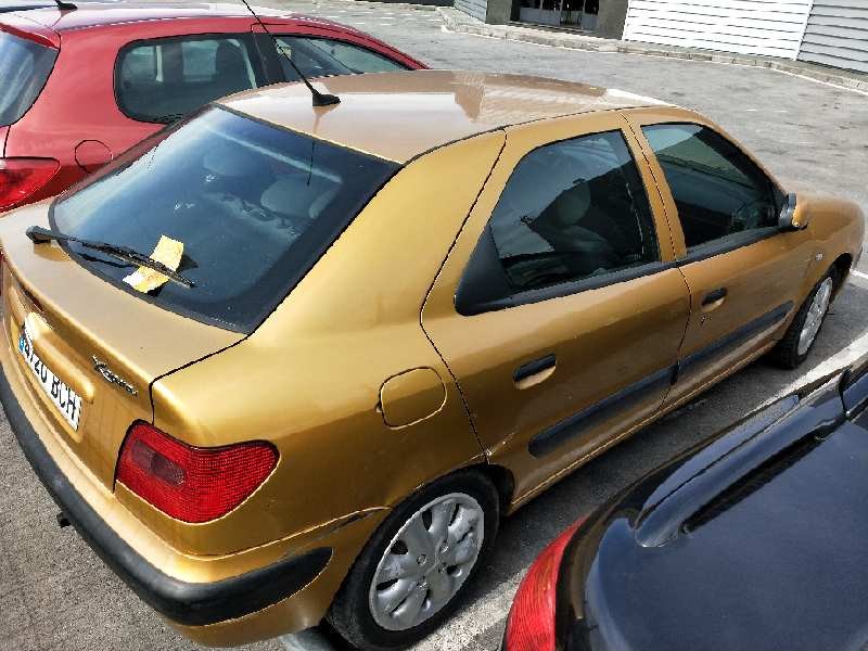 citroen xsara berlina del año 2000