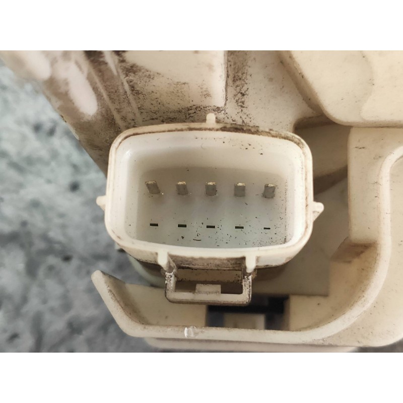 Recambio de motor cierre centralizado delantero derecho para lancia ypsilon (101) 1.3 jtd cat referencia OEM IAM 51739843  