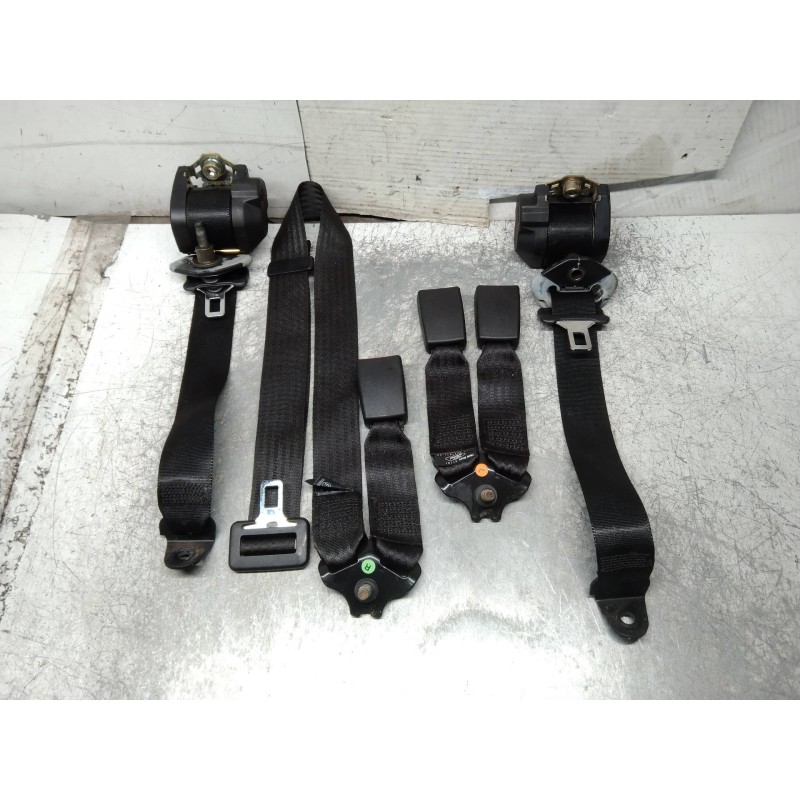Recambio de juego cinturones trasero para ford escort berl./turnier atlanta berlina referencia OEM IAM   5P