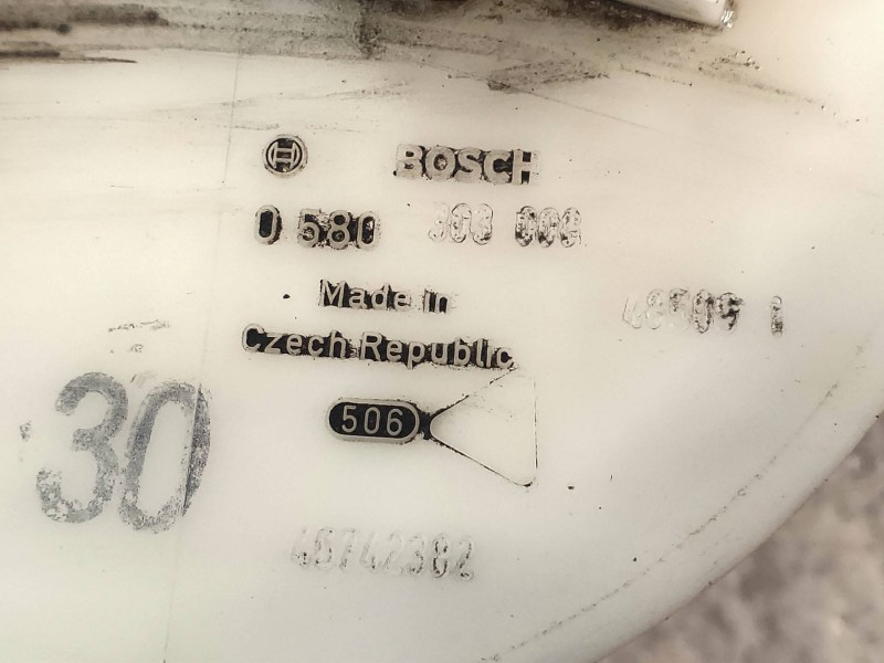 Recambio de bomba combustible para lancia ypsilon (101) 1.3 jtd cat referencia OEM IAM 0580303008 46742382 