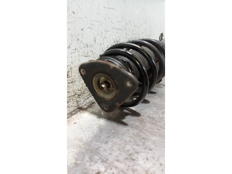 Recambio de amortiguador delantero derecho para volvo c30 d5 kinetic referencia OEM IAM 6N5118045ACB  