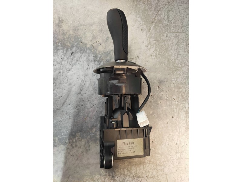 Recambio de palanca cambio para lancia ypsilon (101) 1.3 jtd cat referencia OEM IAM 735377419  