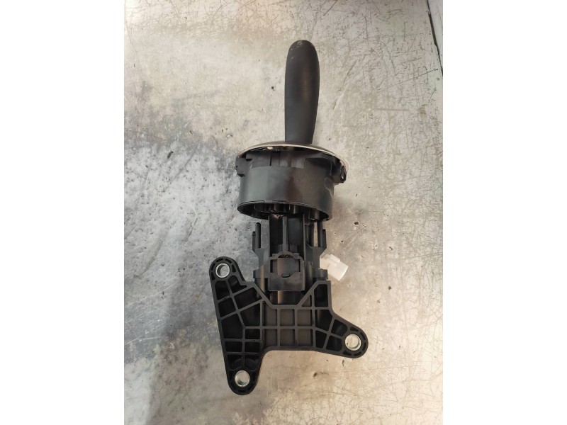 Recambio de palanca cambio para lancia ypsilon (101) 1.3 jtd cat referencia OEM IAM 735377419  