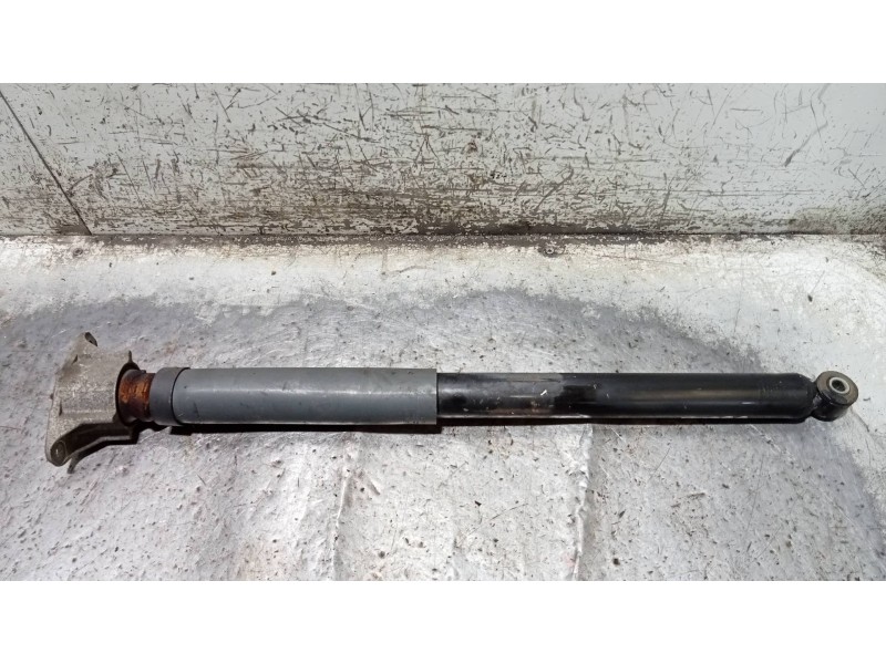 Recambio de amortiguador trasero derecho para volvo c30 d5 kinetic referencia OEM IAM   