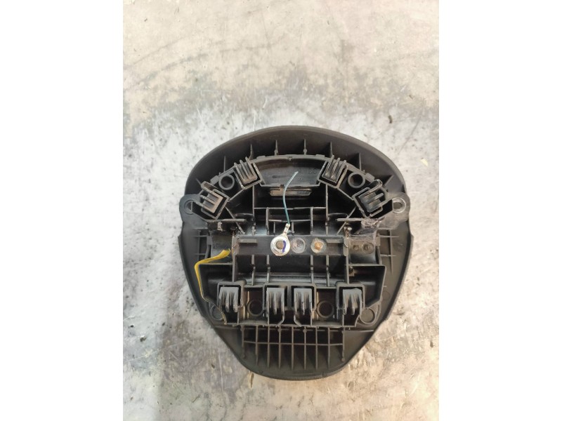 Recambio de airbag delantero izquierdo para lancia ypsilon (101) 1.3 jtd cat referencia OEM IAM 735381871  