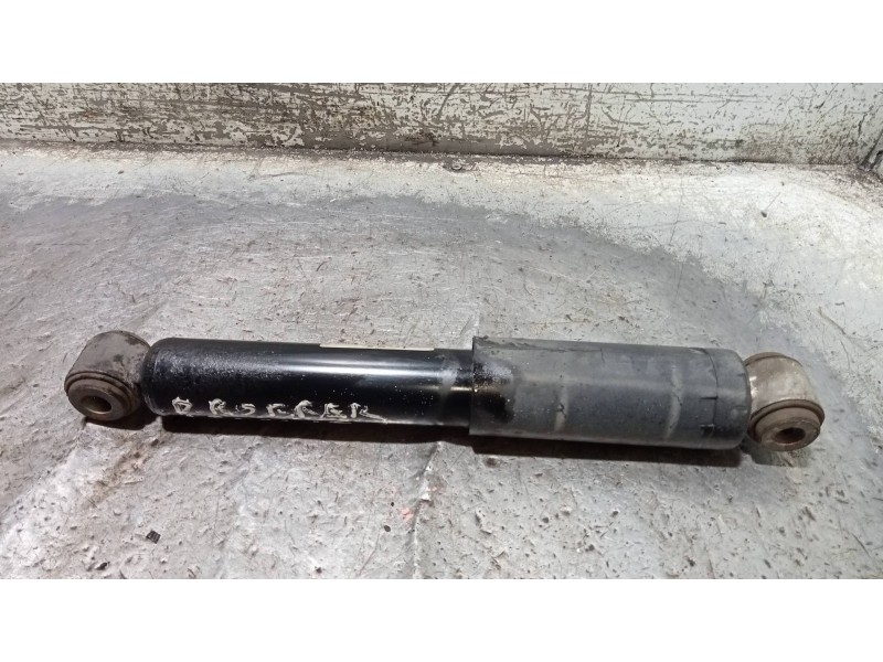 Recambio de amortiguador trasero izquierdo para dacia dokker ambiance referencia OEM IAM 562107865R  
