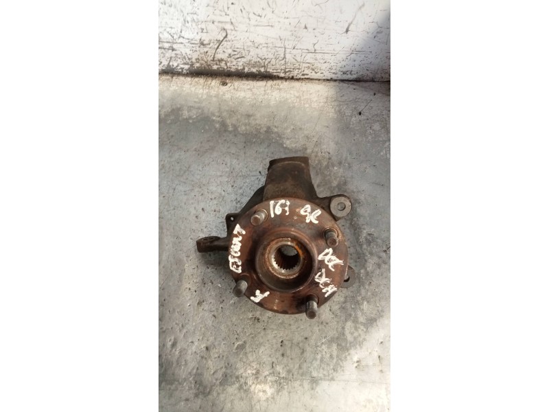 Recambio de mangueta delantera derecha para ford escort berlina cl referencia OEM IAM 92AB3K170  