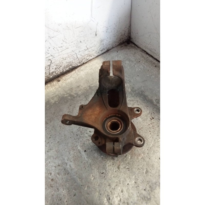 Recambio de mangueta delantera izquierda para ford escort berlina cl referencia OEM IAM 92AB3K171  