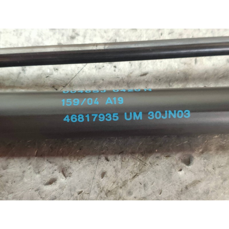 Recambio de amortiguadores maletero / porton para lancia ypsilon (101) 1.3 jtd cat referencia OEM IAM 46817935  