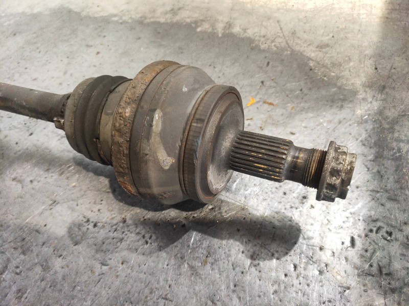 Recambio de transmision trasera izquierda para mercedes clase c (w204) familiar 220 t cdi (204.208) referencia OEM IAM   