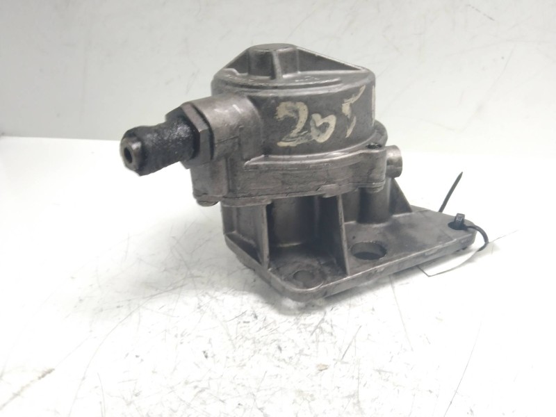 Recambio de depresor freno / bomba vacio para peugeot 205 berlina 1.8 d generation referencia OEM IAM 72117417  