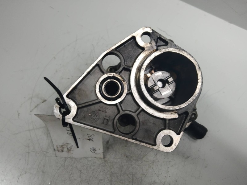 Recambio de depresor freno / bomba vacio para peugeot 205 berlina 1.8 d generation referencia OEM IAM 72117417  