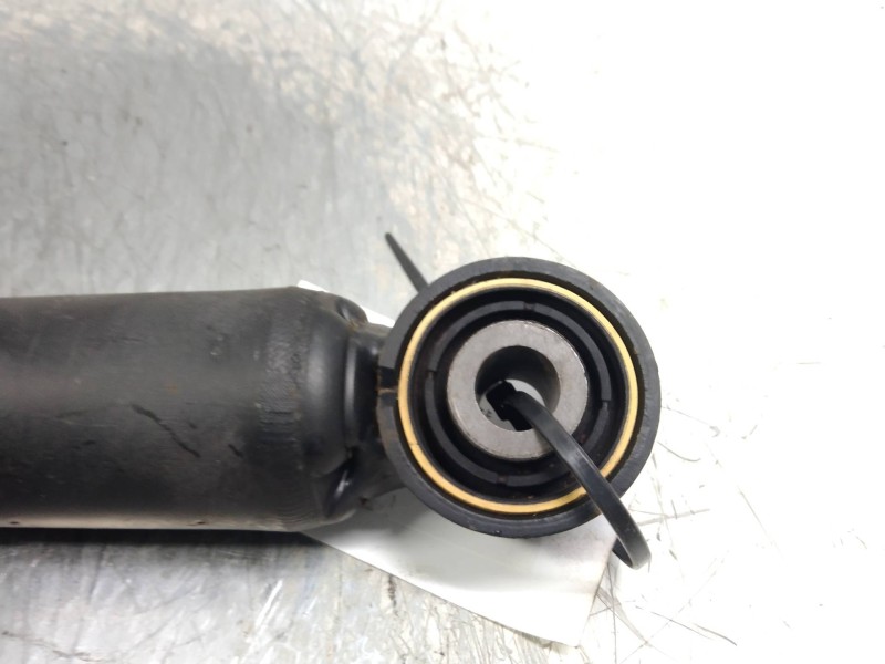 Recambio de amortiguador trasero para volkswagen golf v berlina (1k1) highline referencia OEM IAM   