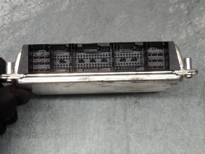 Recambio de centralita motor uce para audi a6 berlina (4b2) 2.5 tdi referencia OEM IAM 0281001931 4B0907401K 