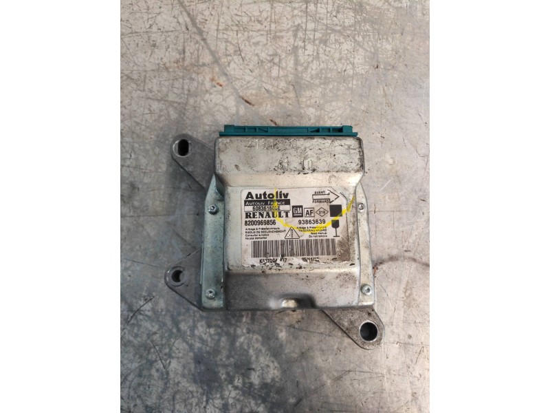 Recambio de kit airbag para renault trafic combi (ab 4.01) 6 - plazas, acristalado parcial, combi corto referencia OEM IAM 82009