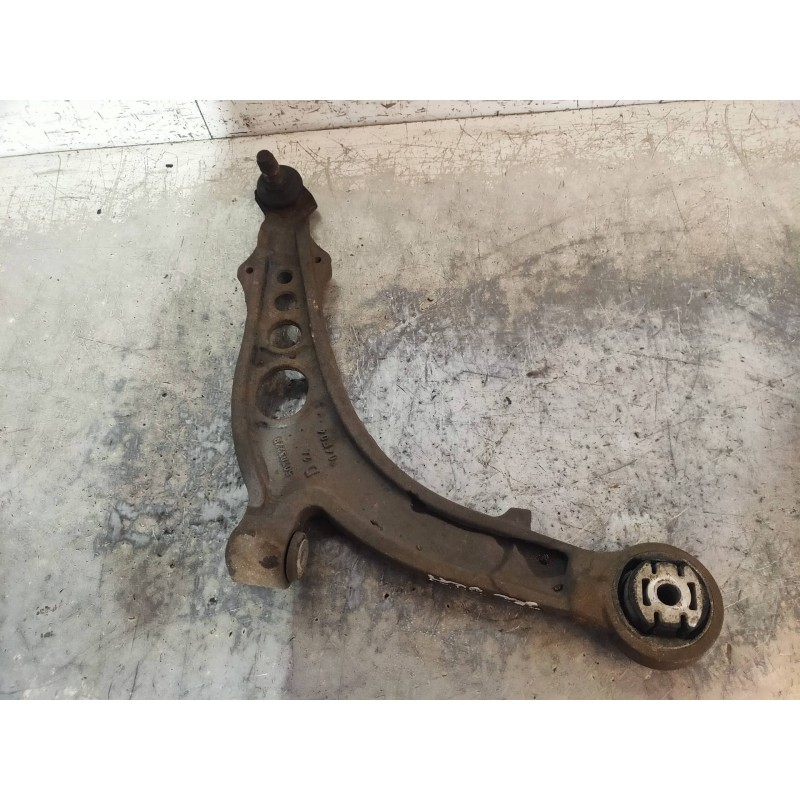 Recambio de brazo suspension inferior delantero derecho para lancia ypsilon (101) 1.3 jtd cat referencia OEM IAM 50703229  