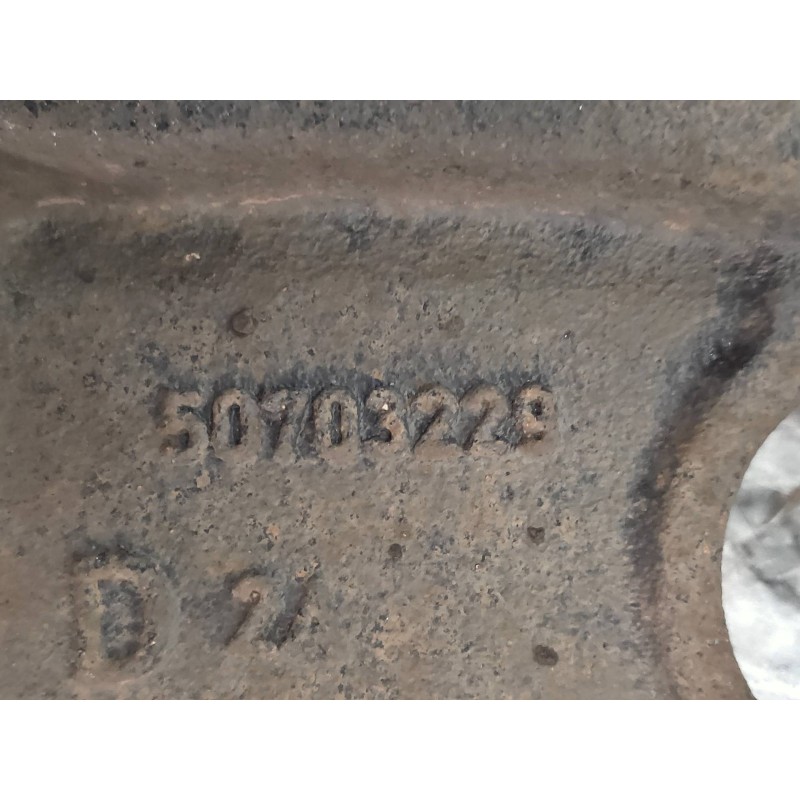 Recambio de brazo suspension inferior delantero derecho para lancia ypsilon (101) 1.3 jtd cat referencia OEM IAM 50703229  
