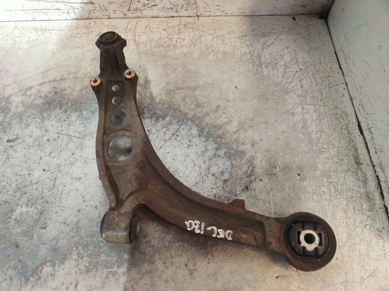 Recambio de brazo suspension inferior delantero izquierdo para lancia ypsilon (101) 1.3 jtd cat referencia OEM IAM 50703230  