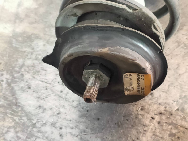 Recambio de amortiguador delantero izquierdo para lancia ypsilon (101) 1.3 jtd cat referencia OEM IAM   