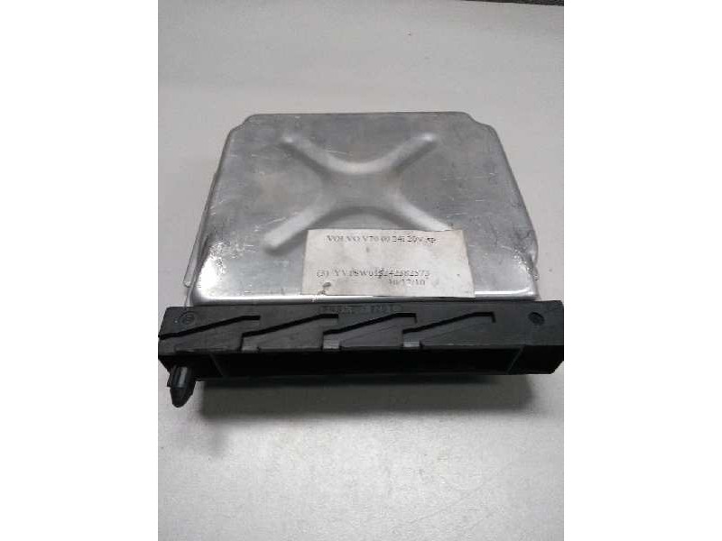 Recambio de centralita motor uce para volvo v70 familiar 2.4 cat referencia OEM IAM MB0797008951 08627148A HP2