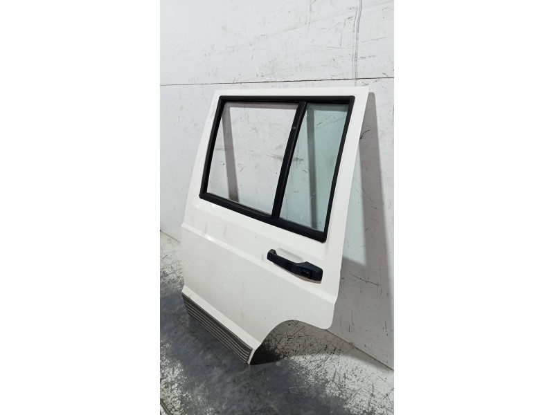 Recambio de puerta trasera izquierda para jeep cherokee (j) 2.5 td referencia OEM IAM   5P Recambio de puerta trasera izquierda para jeep cherokee (j) 2.5 td referencia OEM IAM   5P