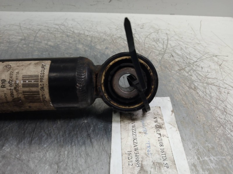 Recambio de amortiguador trasero para volkswagen golf vi (5k1) 1.6 tdi dpf referencia OEM IAM   