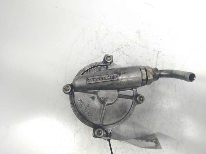 Recambio de depresor freno / bomba vacio para renault 11 1.6 gtd referencia OEM IAM 7700716305  