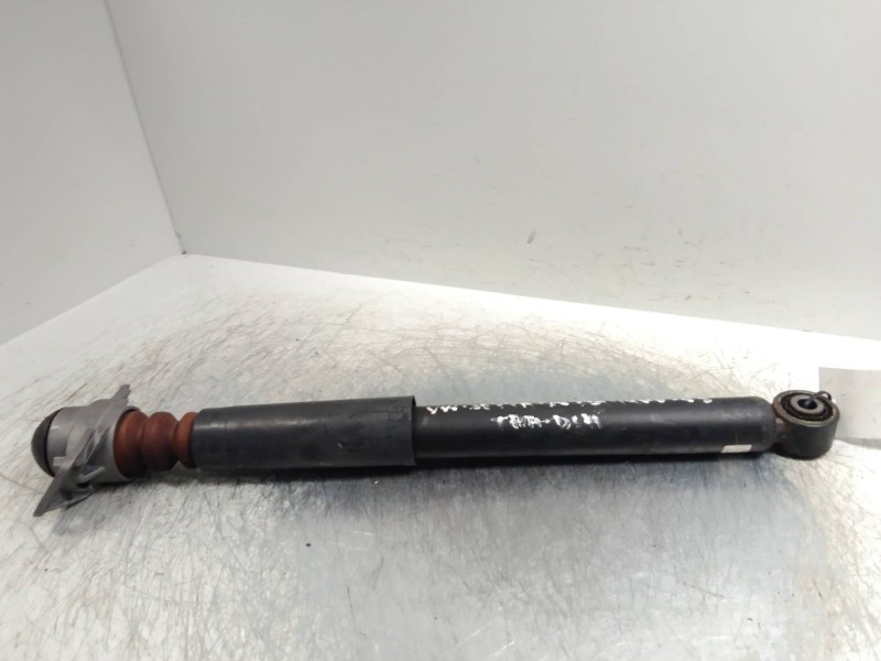Recambio de amortiguador trasero para volkswagen jetta (1k2) 2.0 tdi referencia OEM IAM   