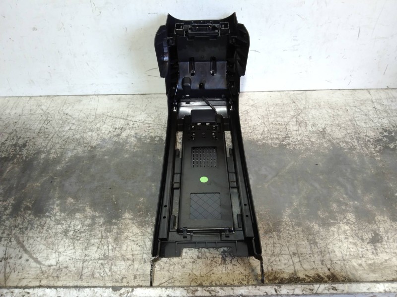 Recambio de apoyabrazos central para opel signum elegance referencia OEM IAM   